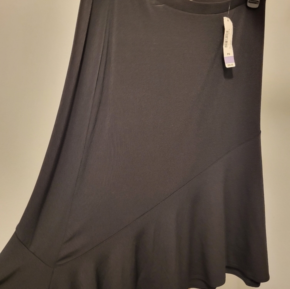 Ruffled hem stretch skirt - Picture 3 of 4